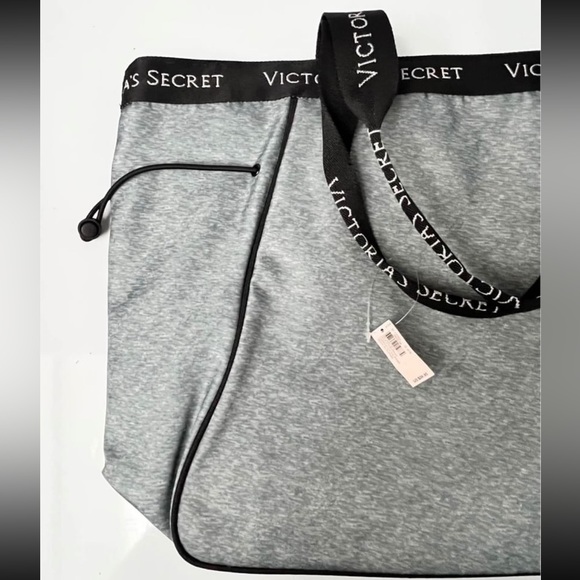 NWT Victoria’s Secret Sport Cinch Tote - Picture 3 of 10